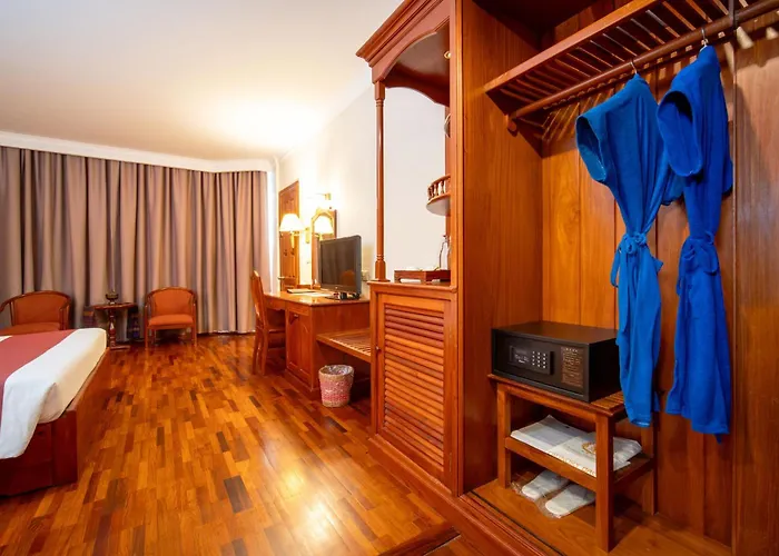 Khemara Angkor & Hotel