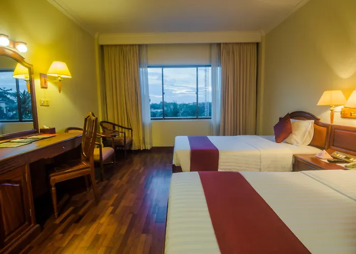 Khemara Angkor & Hotel 4*