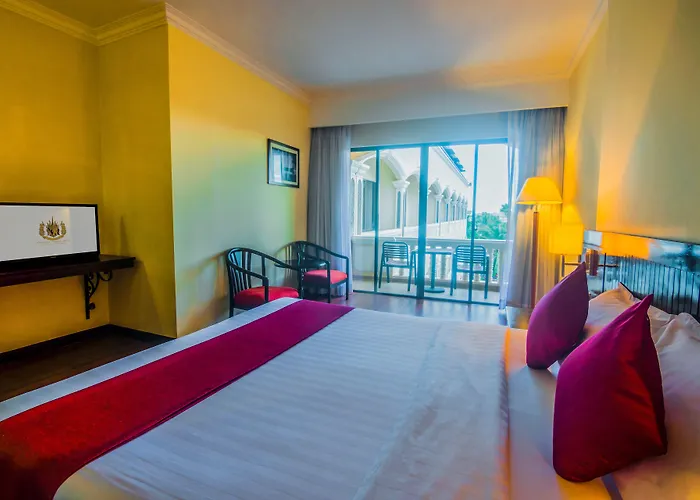 Khemara Angkor & 4* Siem Reap