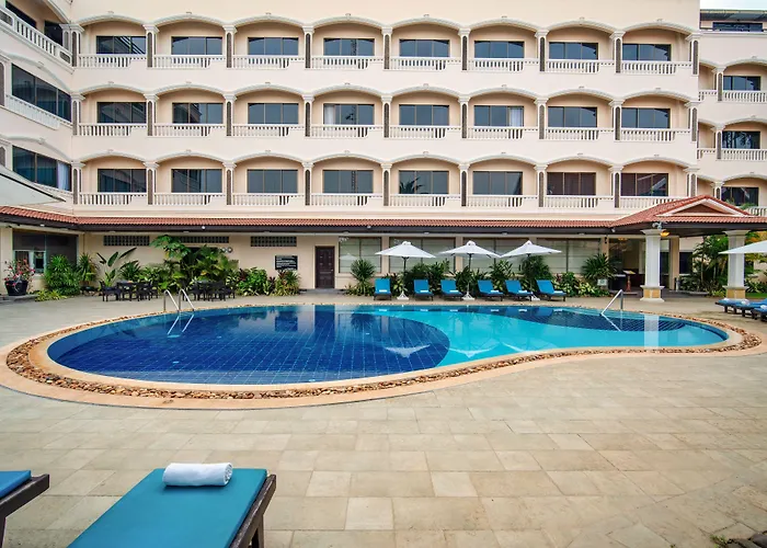 Khemara Angkor & Hotel 4*