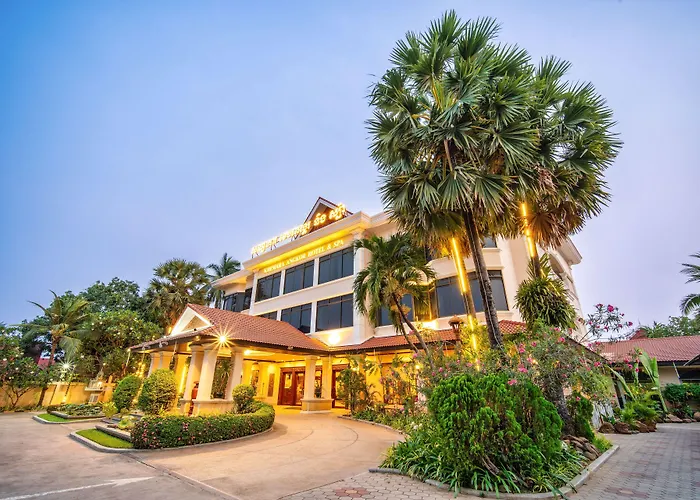 Khemara Angkor & Hotel 4*